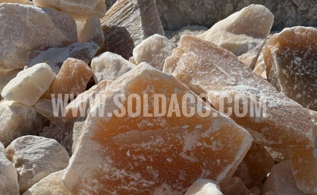 Rock salt Origin Iran Purity Over 98% Application Export Markets Color Vibrant Natural Color Processing Natural And Untreated - Image 1