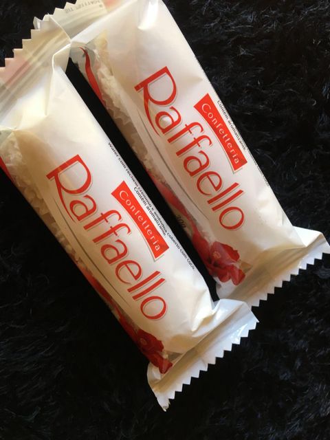 Delicious Raffaello Coconut Almond Candy Rich Cream Filled Wafer Excellent Quality Wholesale Price - Image 1