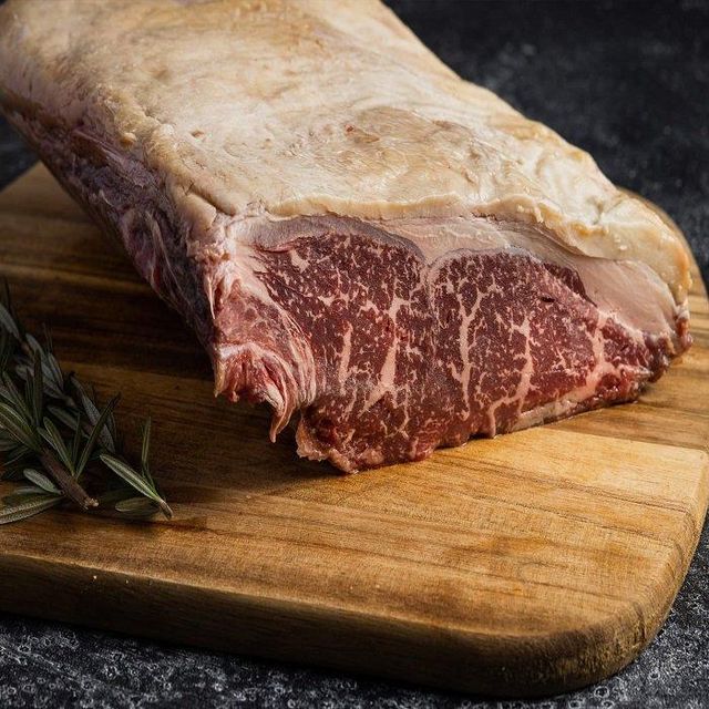 Pure Grade Premium Quality Bulk Selling Frozen Beef Striploin at Competitive price demand - Image 4
