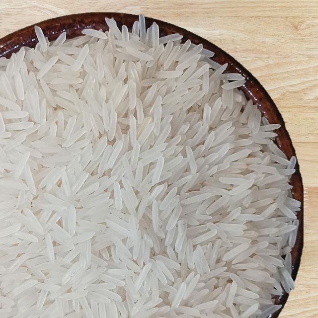 White Basmati Rice |Long Grain Rice 5% Broken From USA Supplier Wholesale OEM 100% Top Exporter 50kg 25kg Bag - Image 4