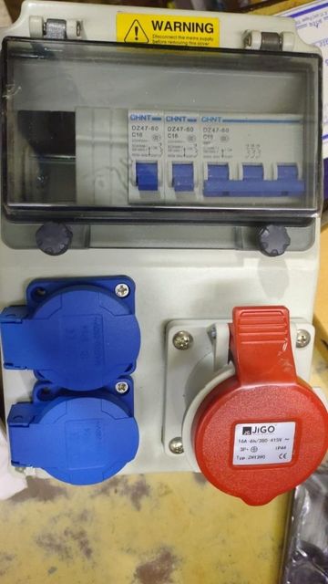 Industrial Plugs And Sockets Pin Count 2, 3, 4, 5 Protection Rating ...