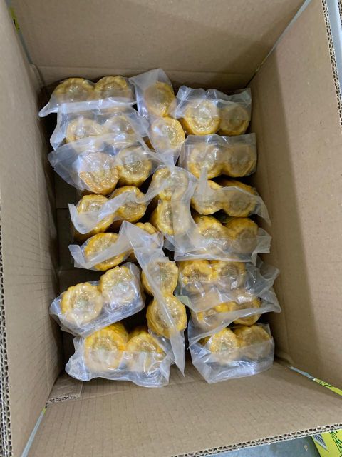VACUUM PACKED SWEET CORN ON COBS (TWIN COBS) Packs Per Box 12 Pack Weight 450 Gm (+/-10%) Load Ability With Pallet 4080 - Image 1
