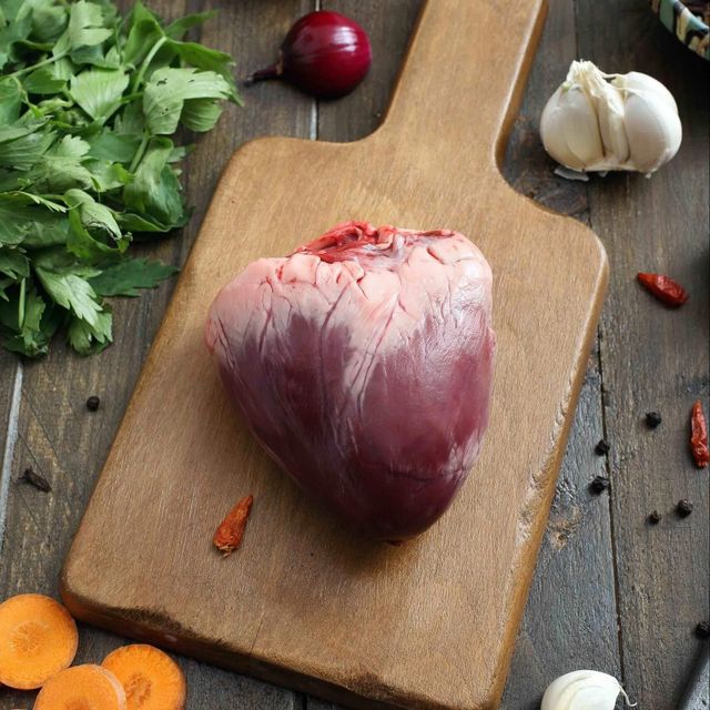 For sale frozen pork hearts available at attractive prices for food industry suppliers - Image 4
