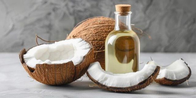 Coconut Oil & Fresh Coconut Origin Ghana Texture Oily Aroma Natural Flavor Natural Purity 100% Pure Nutrient Retention - Image 1