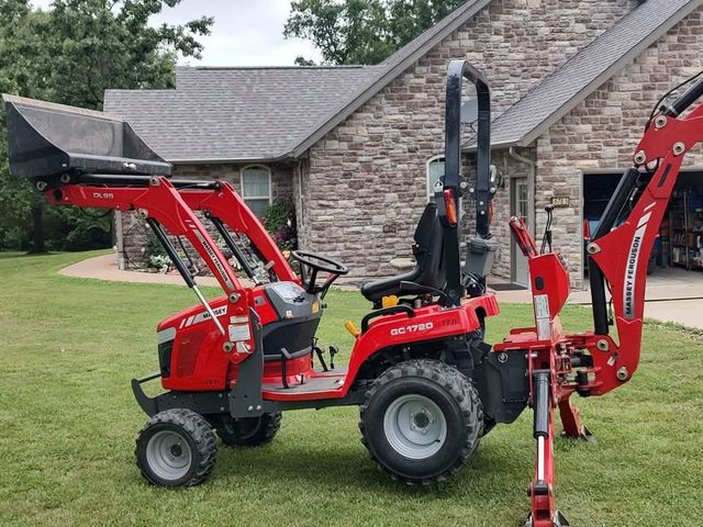 Massey Ferguson GC1720 Tractor with Front and Rear Backhoe Loader - Image 3