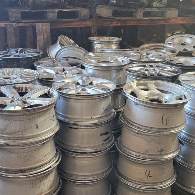 Top Grade Aluminium Wheel Scrap For Sale Aluminium Wheel Scrap Efficient Source For High Demand Industries Worldwide - Image 3