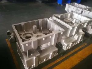 High Precision Aluminum Gravity Casting Die Casting Engine Parts - Image 2