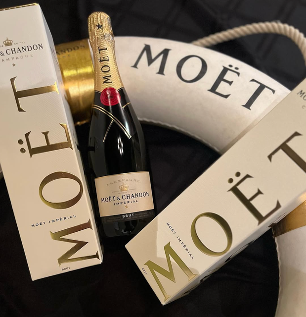 ORIGINAL MOET & CHANDON BRUT IMPERIAL CHAMPAGNE 750ml x 6 Bottles Per Carton ICONIC LUXURY SPARKLING WINE SALE - Image 4