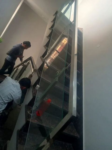 Satin Stainless Steel Glass Railing (12mm Clear) Finish Satin Glass Design Clear Glass Thickness 12mm Material Stainless - Image 1