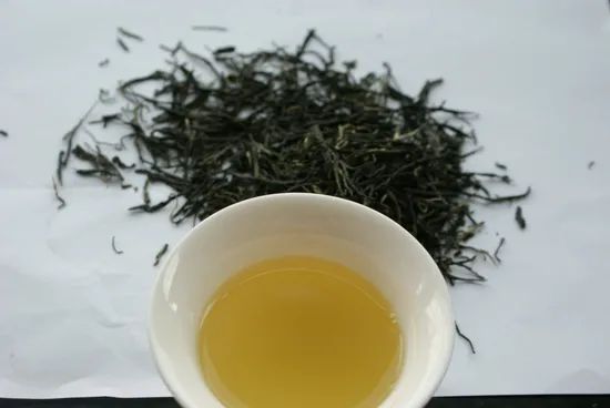 Wholesale Detox Slimming Tea Beautiful Pine Needle Green Tea - Image 4