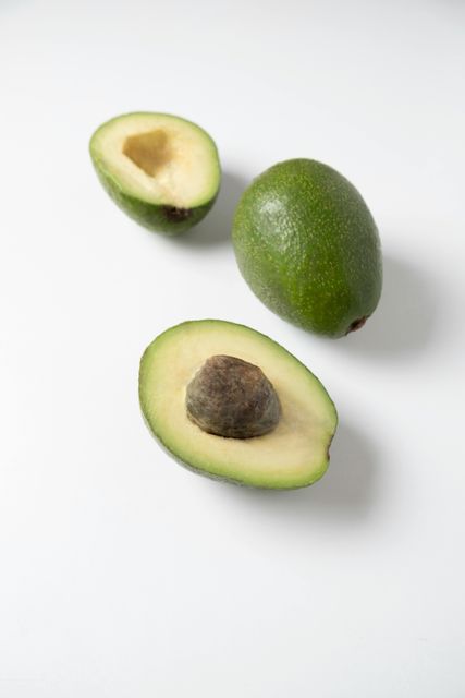 Fresh Brazilian Avocado such as, the Hass, Breda, Quintal, Margaria, and Fortuna. - Image 2