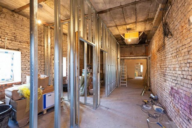 Commercial Building Renovation Service Total Square Footage Larger Areas Require More Time, Materials, And Labor Work Exposure Type Of Renovation, Complexity Of Tasks, Extent Of Repairs Or - Image 2