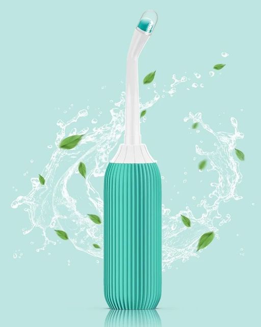 Plastic Portable Travel Bidet Spray Use Adult Style Modern Capacity 500ML Spray Angle 60° Spray Holes 6 Holes Material Medical Grade, - Image 1