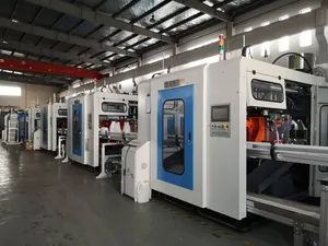 Two Stations Customized Extrusion Blow Molding Machine - Image 2