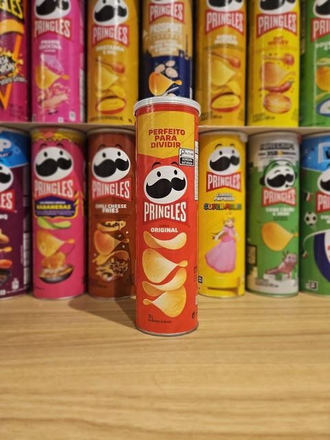 Premium Quality Pringles Original Crisps Available in 40g and 165g Tasty Potato Snacks with Fast Delivery and Wholesale - Image 4
