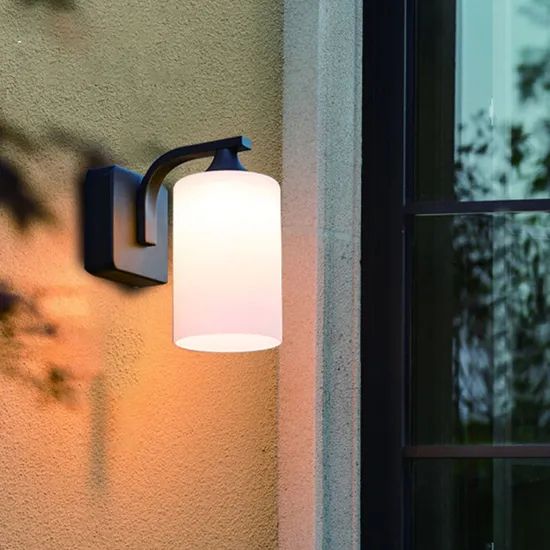 Modern and Minimalist Outdoor Wall Lamp LED Light Origin China Base Type E27 IP Rating IP43 Certification CE Voltage 110-220V - Image 3