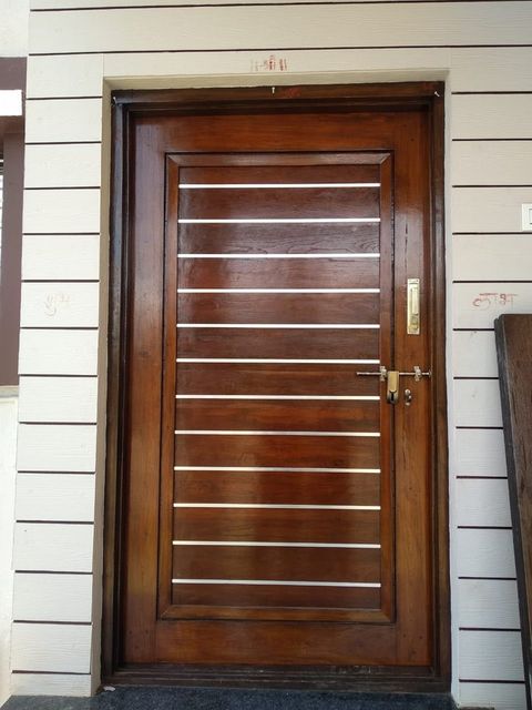 Door Frames Finish Polished Door Size 2100x900 mm Frame Thickness 90 mm Frame Material Teak Wood Opening Type Single - Image 1