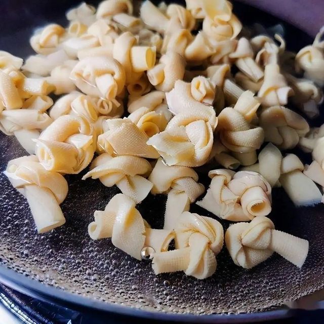 Weiyang Brand Superior Dried Tofu Knot Frozen Dried Bean Curd Knot Qianzhang Baiye Knot - Image 5