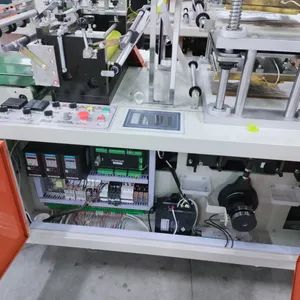 Cheap Disposable Plastic PE Gloves Making Machine Price in China - Image 3
