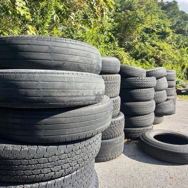 Wholesale Radial Used Tire Rubber 165/60r14 Tyres Car and Truck Tires for Sale Online at Affordable Prices - Image 4