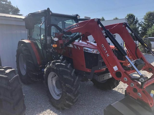 High Quality MF 5711 Tractor Wholesale Fast Delivery Farm Machinery Supply - Image 3