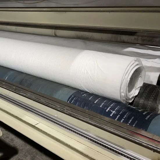 0.75mm Geocomposite Geomembrana De HDPE Material Polyester Transport Package Plastic and Woven Bag Package Gross Weight 300.000kg - Image 2