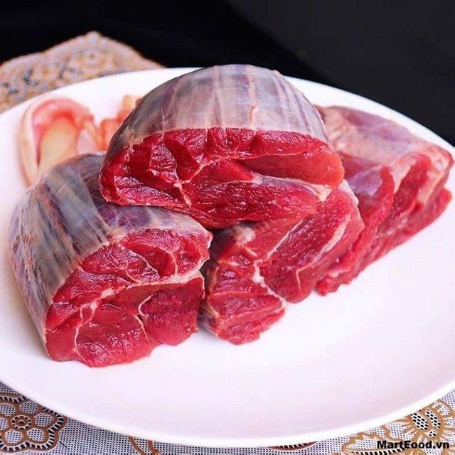 Fresh Frozen Boneless Beef Shank Premium Grade Lean Beef for Commercial Kitchens and Global Meat Importers - Image 3