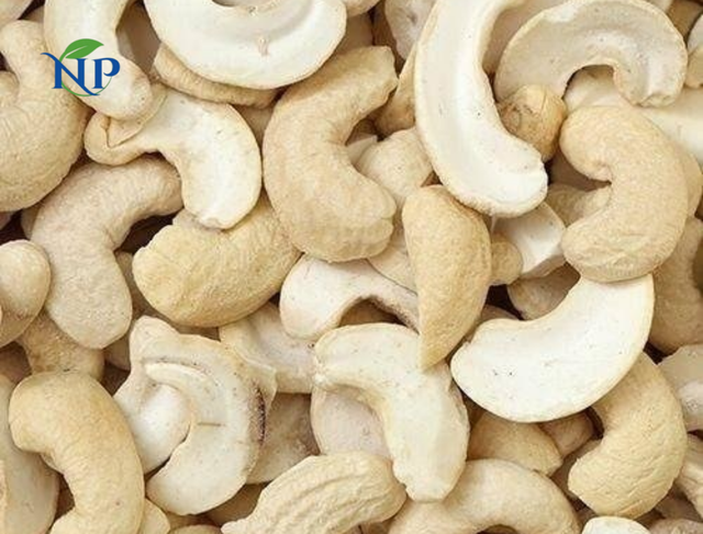 Vietnamese Cashew Kernels WS Grade – White Splits – product photo 3, product detail gallery