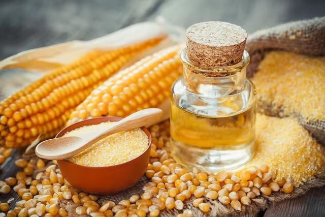 Pure Refined Corn Oil Offering A Light Flavor And Smooth Texture Ideal For Frying Baking Roasting - Image 4
