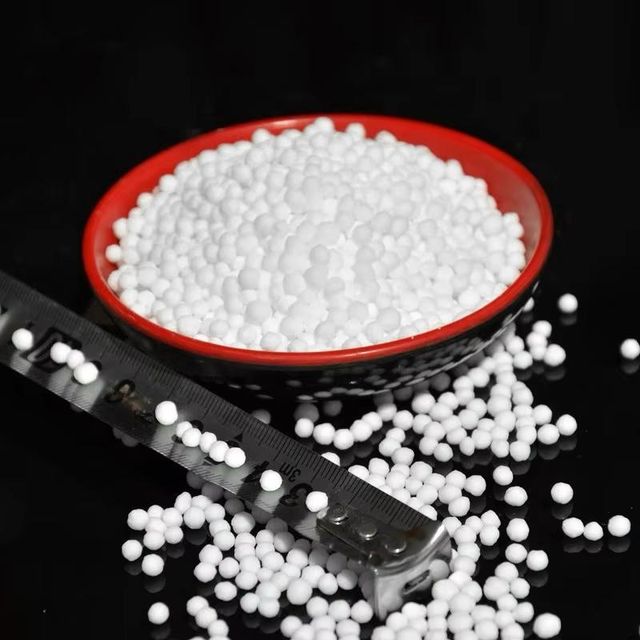 Factory Price Agricultural Fertilizante Urea N46% 46% 46-0-0 Granular Urea Fertilizer Bulk 50kg Per Bag for Plant Growth - Image 1