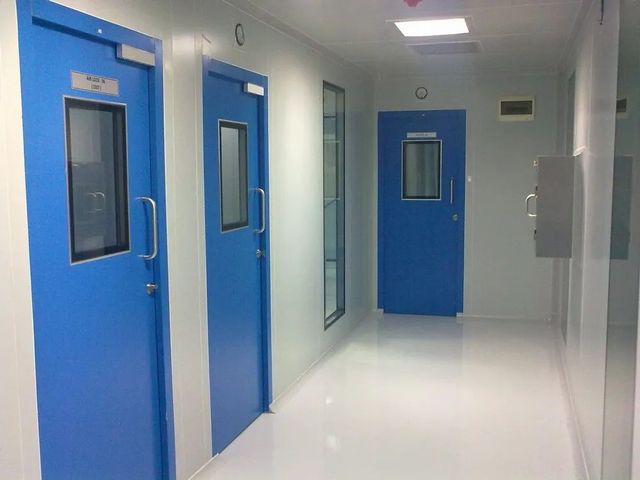 ACE Stainless Steel Clean Room Doors Brand ACE Thickness 43 Mm Infill Material Puf Material Stainless Steel Country of Origin Made in - Image 1