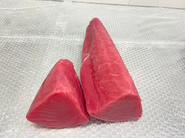 Best wholesale price Frozen Tuna Loins/Saku/Cube/Steak The Yellow fin Tuna Fish CO treated all sizes - Image 5