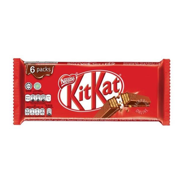 KitKat chocolate with crispy wafers and smooth milk chocolate coating - Image 5