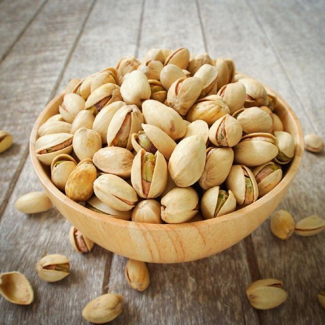 Salted Pistachio Nuts High Quality Pistachio Nuts With Balanced Salt Content And Crispy Texture For Wholesale - Image 3