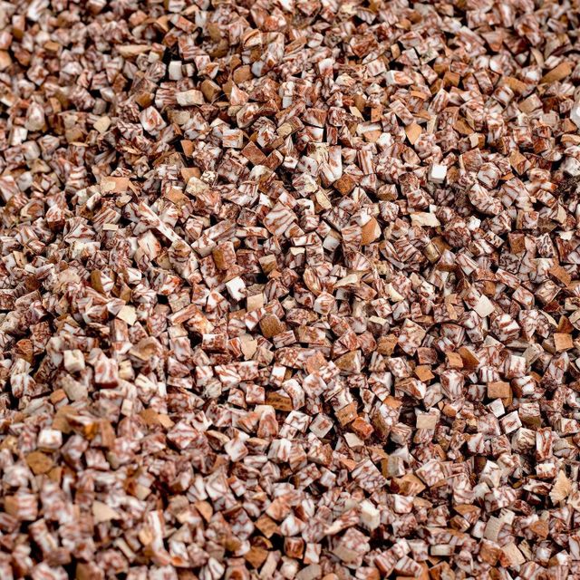 Bulk Supply Betel Nuts Premium Natural Areca Nuts Whole and Split Fresh Quality for Retail and Food Processing - Image 2