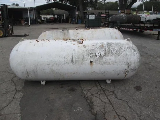 propane tank / Used 500 Gallon Propane Tanks - Image 1