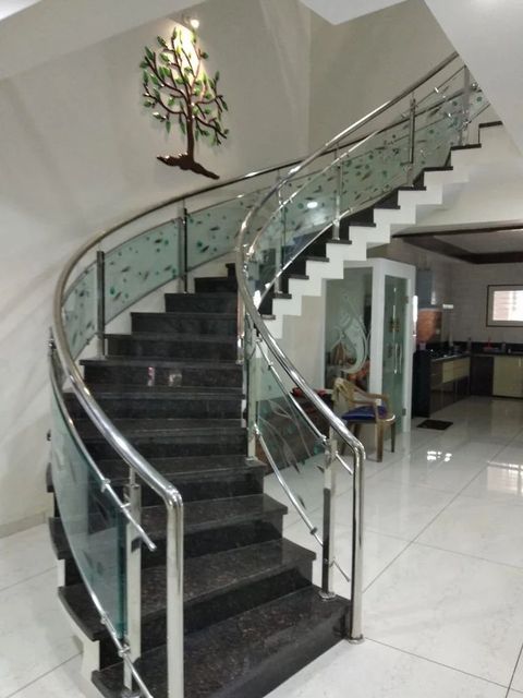 Mild Steel S S Balcony Railing With Glass, For Home Design Bar Position Balcony I Deal In New Only Material Grade Ss304 Usage/Application - Image 6