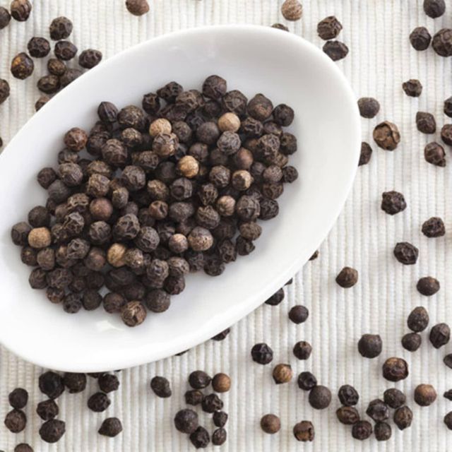 Natural Sun Dried Black Pepper For Wholesale Buyers Offering Deep Taste Strong Aroma Reliable Bulk Black Pepper Supply - Image 4