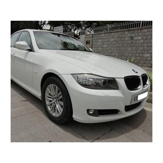 BMW top luxury car brand with advanced engineering powerful turbo engines modern safety systems premium interior comfort stylish design and high performance driving experience for car enthusiasts worldwide - Image 4