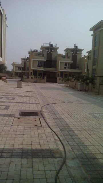 Concrete Frame Structures Residential Villa Construction Services - Image 2