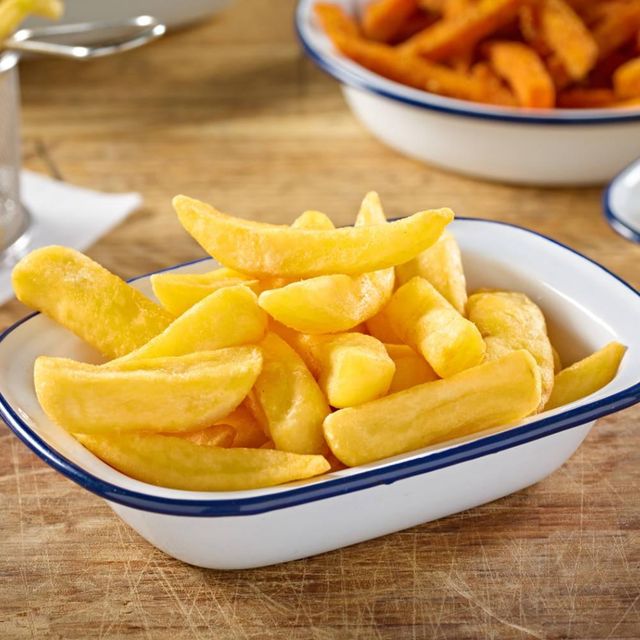 Golden Crispy Frozen French Fries Processed From Fresh Potatoes Offering 95% Natural Quality French Fries For Wholesale - Image 3