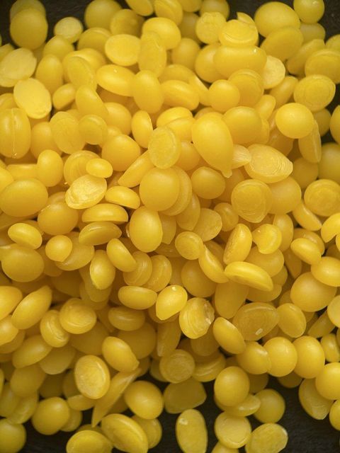 Beeswax pellets 100 % natural Weight 14 Delivery Form Bag Form Granulate, Pellets - Image 1