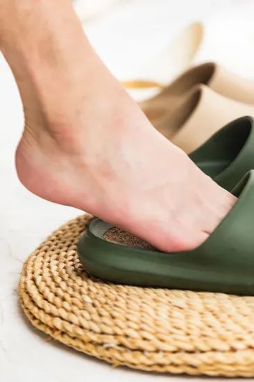Ay Tsao Bio-Based Cork Home Slippers - Image 5
