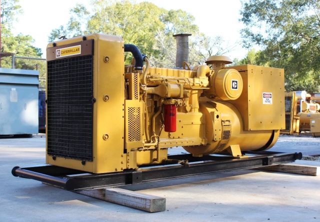 CATERPILLAR 3306 SR4 180 KVA 135 KW GENERATOR SET 240/480 V - 7078 HOURS - Image 3