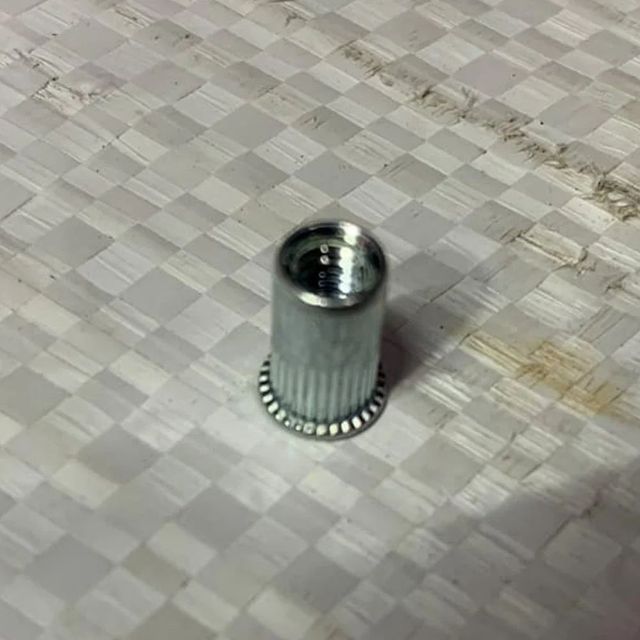 Blind Rivet Pop Nuts, Round Size 2 inch Head Type Round Packaging Type Packet Material Stainless Steel Fixing Hole Diameter 10 - Image 1