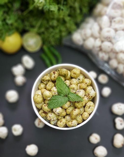 Flavoured Makhana Type Flavored Place of Origin India Texture Light, Roasted Instruction for use Snacks Certifications Gi-certified - Image 4
