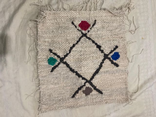 Authentic Handcrafted Rug Material textile Design Style - Image 2