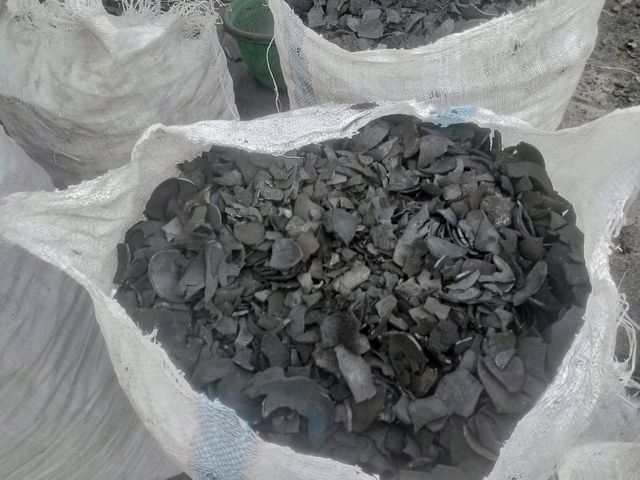 Coconut Shell charcoal – product photo 3, product detail gallery