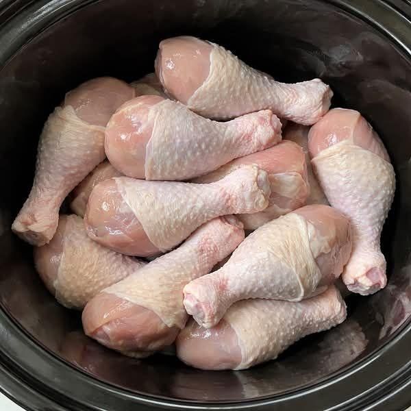Top Supplier Fresh Frozen Halal Chicken Drumsticks IQF Freezing Process Vacuum Pack Grade a for Sale - Image 1