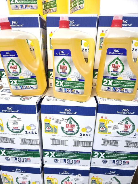 Fairy Liquid Dishwashing Detergent Wholesale Supply with Powerful Degreasing Formula for Professional Kitchen Cleaning - Image 1